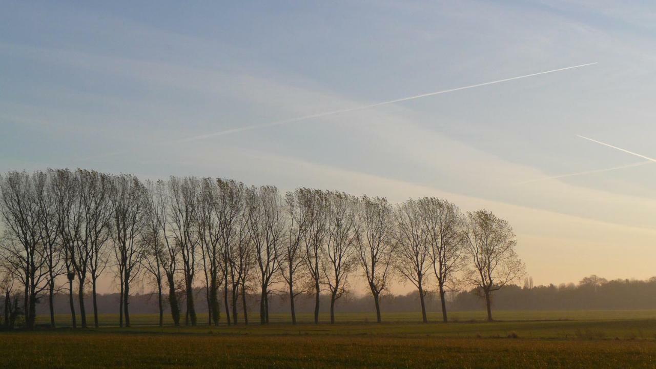 Les Houx De Mathieu Villa Engis Buitenkant foto