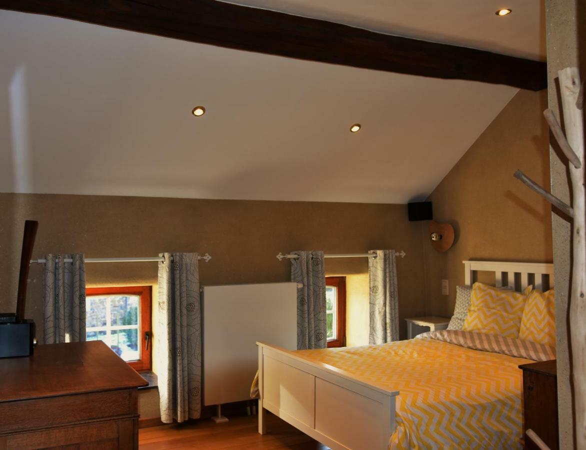 Les Houx De Mathieu Villa Engis Buitenkant foto